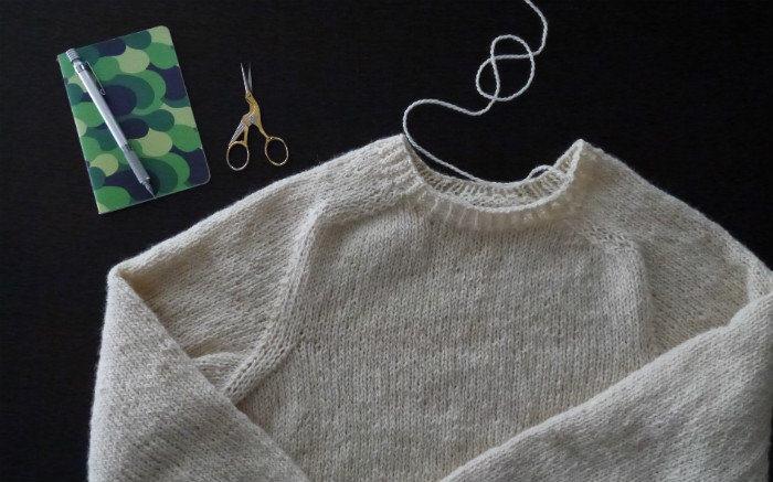 スタッフ買い物帖 シームレスで編むメリヤスセーターを編みました Note Envelope Online Shop